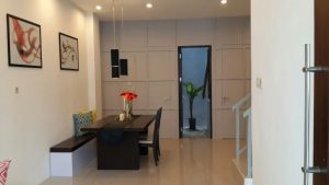 Jual Cepat Rumah Simpang Darmo Permai Selatan Gg. 19-3